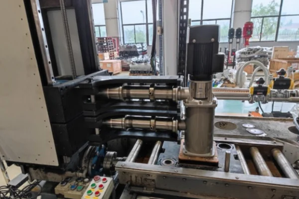 某企业TF/DF泵在线测试装置